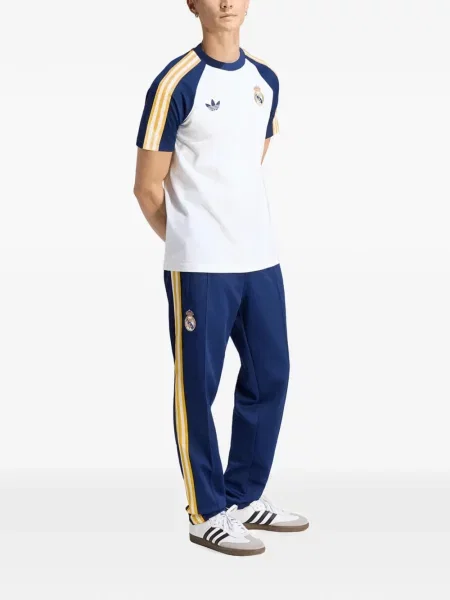 Pantaloni scurți Adidas cu imagine cu model leopard negru