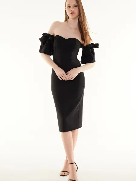 Sukienka wieczorowa Trendyol elegancka czarna