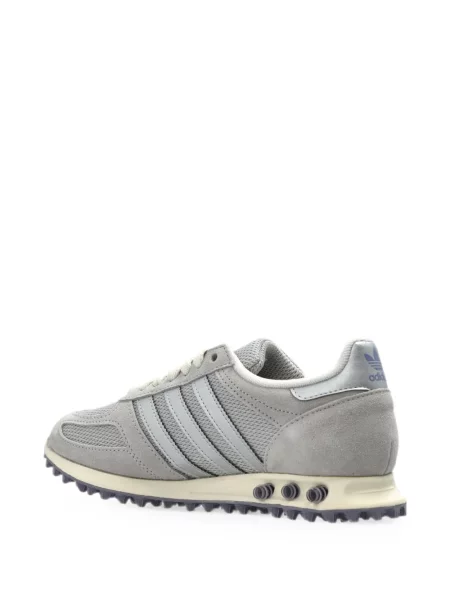 Siuvinėtos šortai Adidas su abstrakčiu raštu pilka