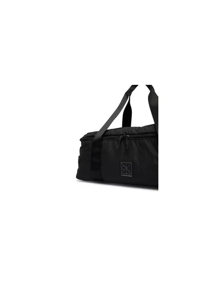 Calvin Klein torba črna