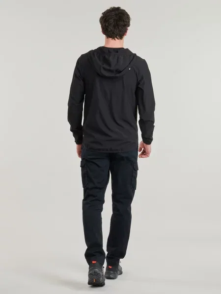 Geacă The North Face cu glugă negru