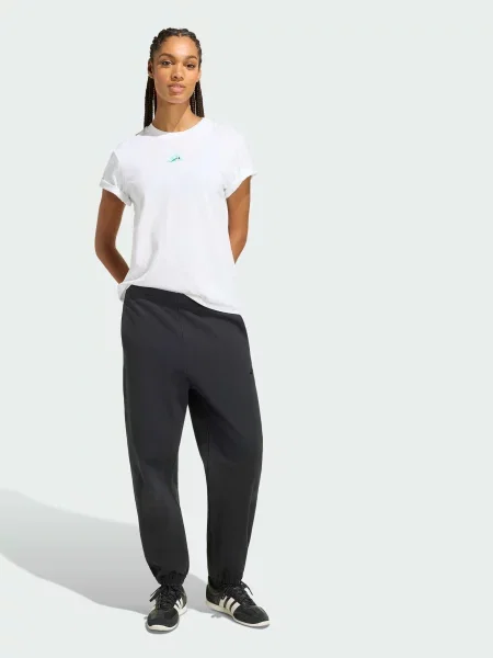 Футболка adidas білий