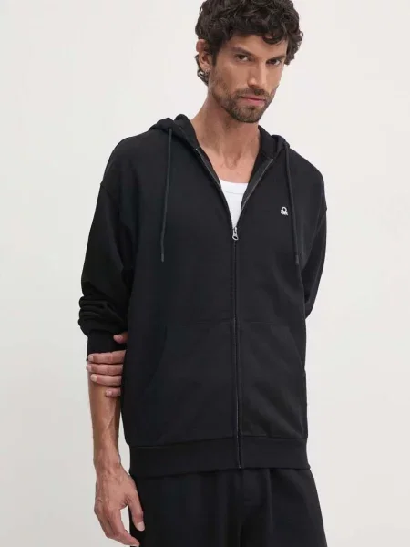 Bombažen pulover United Colors of Benetton s kapuco črna