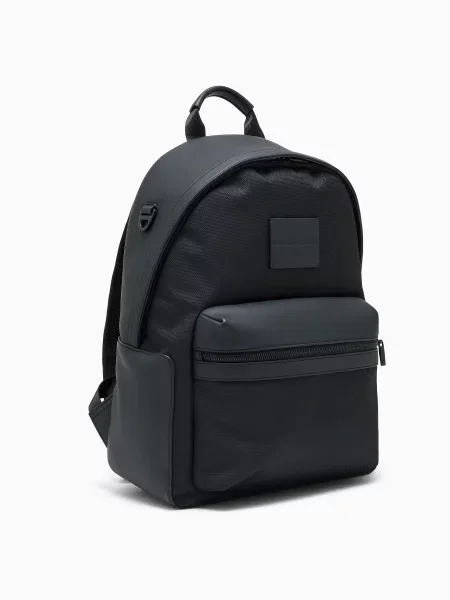 Повседневный рюкзак Armani Exchange черный