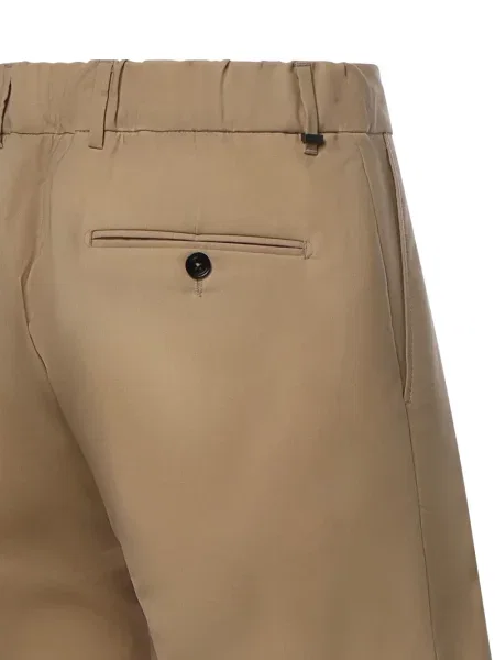 Pantaloni scurți Be Able maro