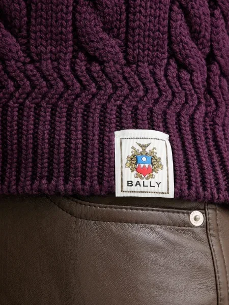 Top Bally tricotate cu decolteu în V violet