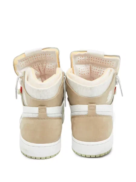 Sneaker Jordan fehér