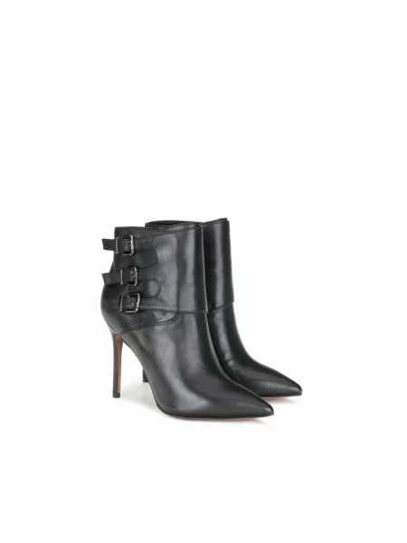 Кожаные ботильоны Estro черные