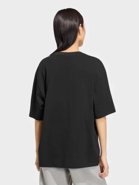 Футболка adidas ESSENTIALS чорний
