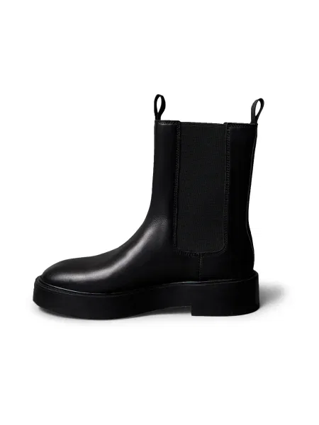 Calvin Klein Gležnjarji Chelsea Convate Welt Chelsea Lth črna