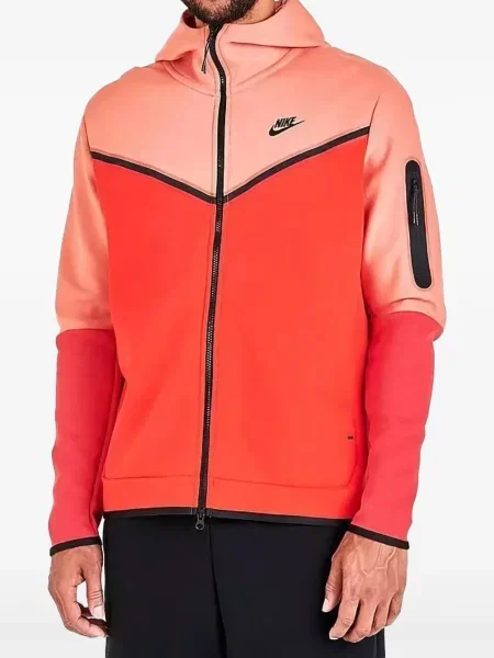 Fleecové běžecké kraťasy Nike s vázáním červené