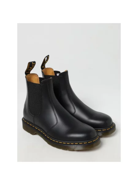 Sztyblety Dr. Martens na płaskim obcasie czarne