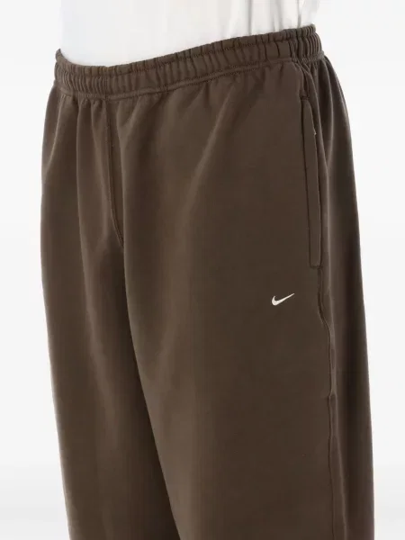 Pantaloni scurți Nike din piele de căprioară negru