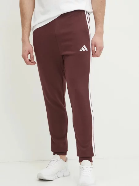 Спортен панталон adidas Essentials с апликация бордо