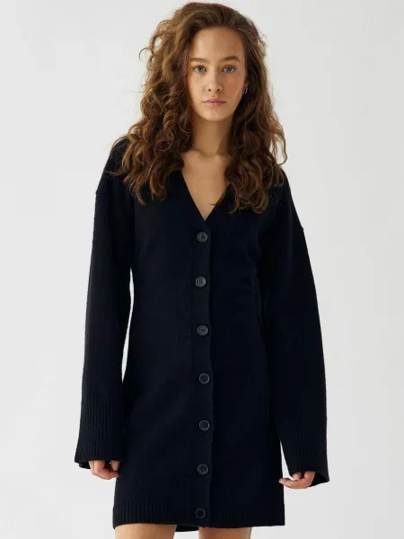 Noella Ruha Lenyxanna fekete