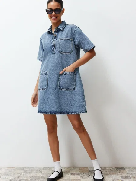 Trendyol Šaty svetlomodrá