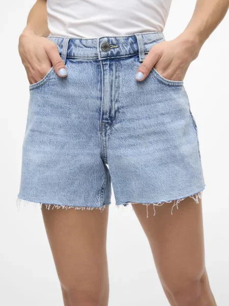 Короткие джинсовые шорты Vero Moda голубые