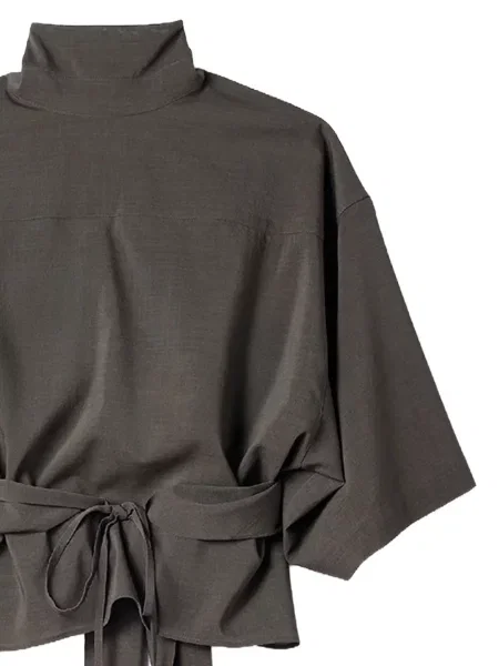 Top Jacquemus cu legături gri