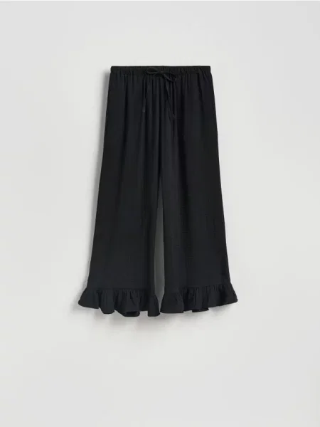 Reserved Pantaloni lejeri cu volane negru