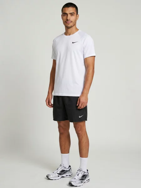 Rövid ujjú rövid pólóing Nike fehér