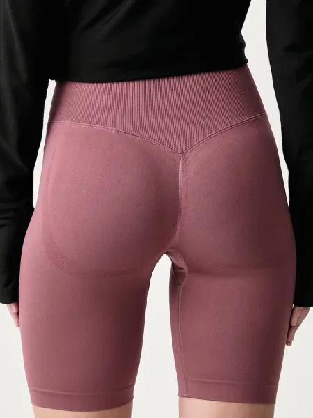 Szorty Essentials Seamless 5 Inch różowe
