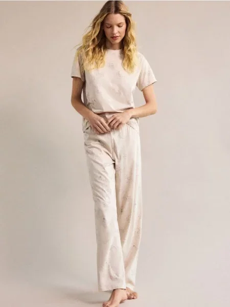 Reserved Pijamale două piese cu model bej