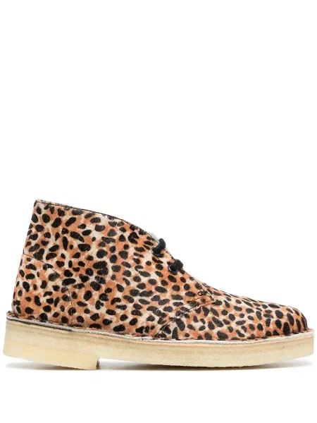Ghete desert Clarks Originals cu imagine cu model leopard maro