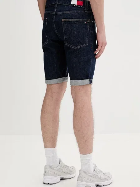 Szorty jeansowe o kroju regular fit z mieszanki bawełny Tommy Jeans czarne