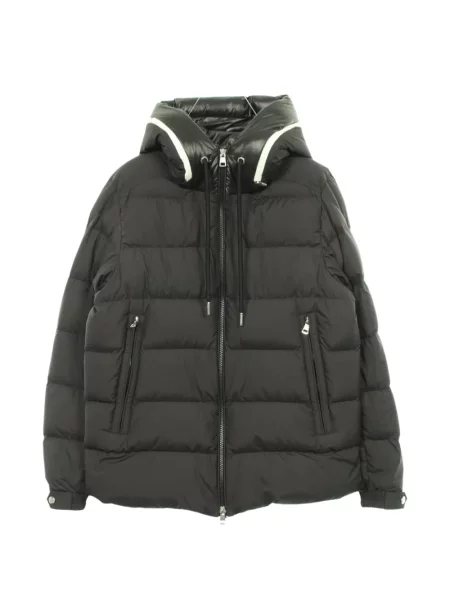 Πουπουλένιο μπουφάν Moncler με κουκούλα μαύρο