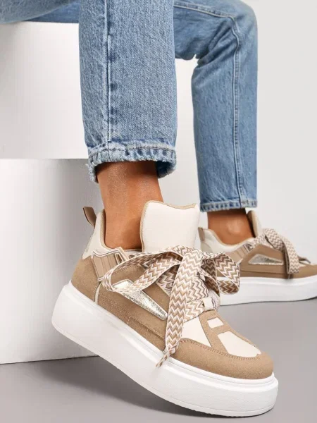 Sneakers Cu Platformă Joasă și Șireturi Late în Model Vidira bej