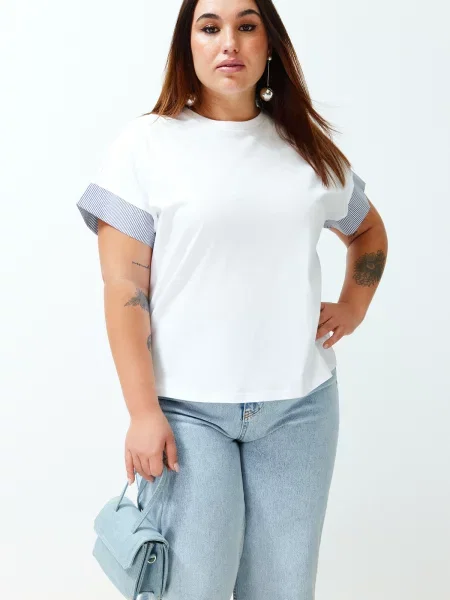 Tricou Trendyol cu dungi tricotate alb