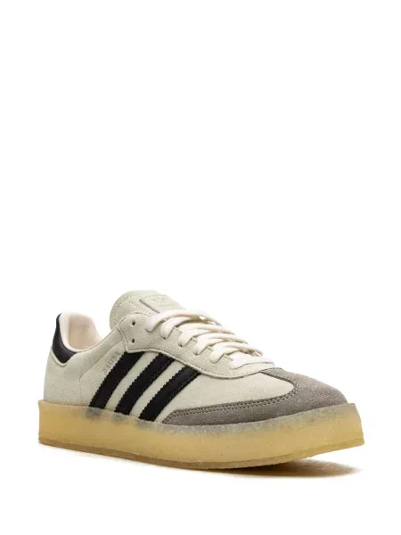 Tenisky Adidas Samba v městském stylu bílé