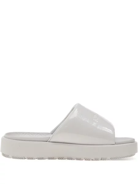 Маратонки Jordan на платформе бяло