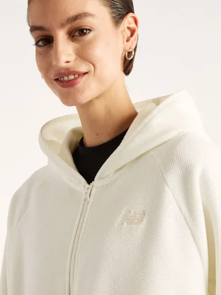 Флисовый свитер New Balance белый
