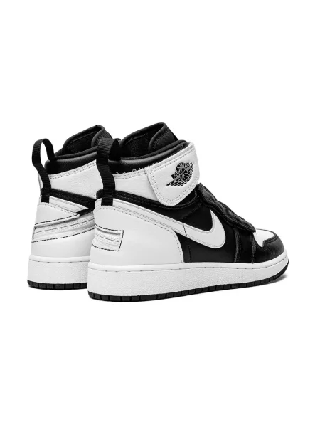 Sneakersy dziecięce Jordan białe