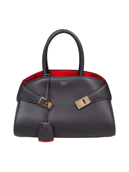 Torebka Salvatore Ferragamo skórzana czarna