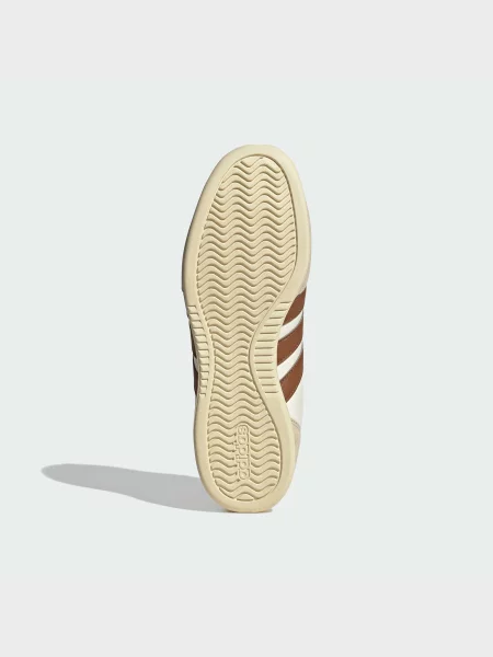 Кроссовки Adidas белые