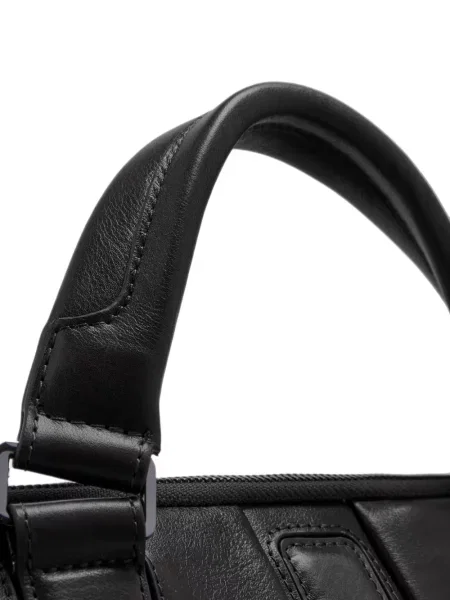 Laptoptáska Piquadro autogrammal fekete