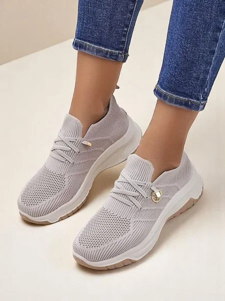 Slip on tenisky Resti biela