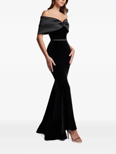 Rochie maxi Cristallini cu funde cu umerii deschiși negru