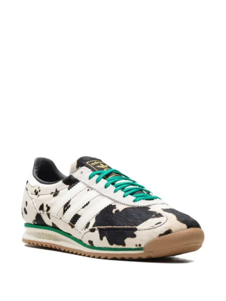 Sneakerși Adidas cu imagine