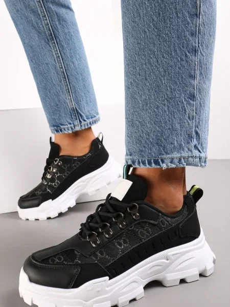 Sneakerși cu șireturi vârf rotund talpă groasă Alaiad negri