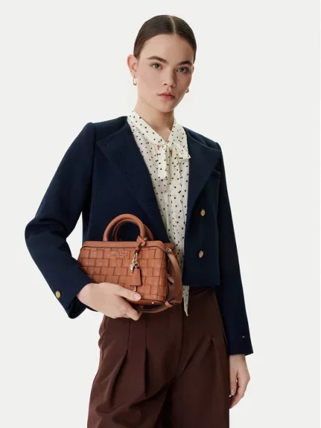 Torbica Guess Sandy smeđa