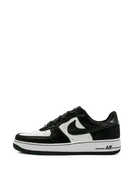 Ochelari de soare Nike cu șireturi din dantelă negru