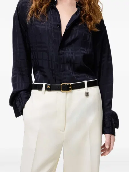 Cu centură curea Burberry din piele negru