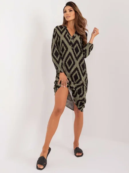 Oblekové šaty Fashionhunters khaki
