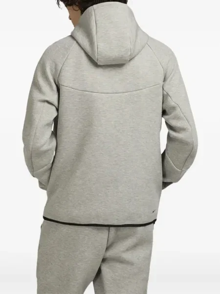 Běžecké fleecové tričko s potiskem Nike s potiskem černé