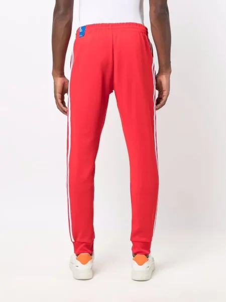 Geacă Adidas cu broderie alergare roșu