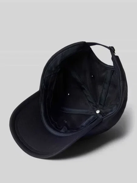 Under Armour Czapka Z Daszkiem Ua Blitzing Low schwarz czarna