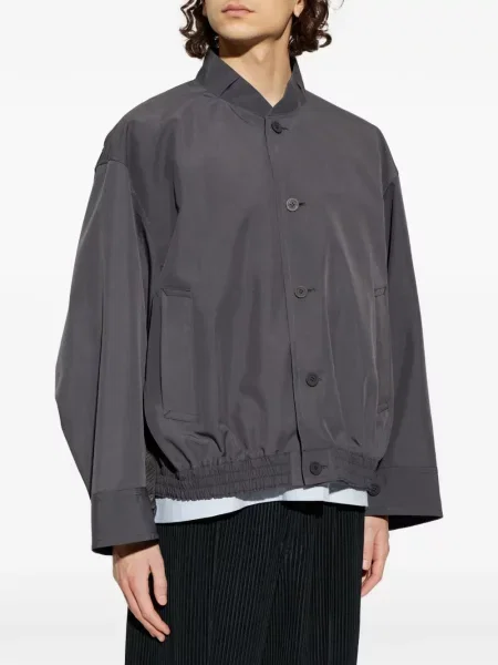 Яке тип бомбър Homme Plissé Issey Miyake сиво